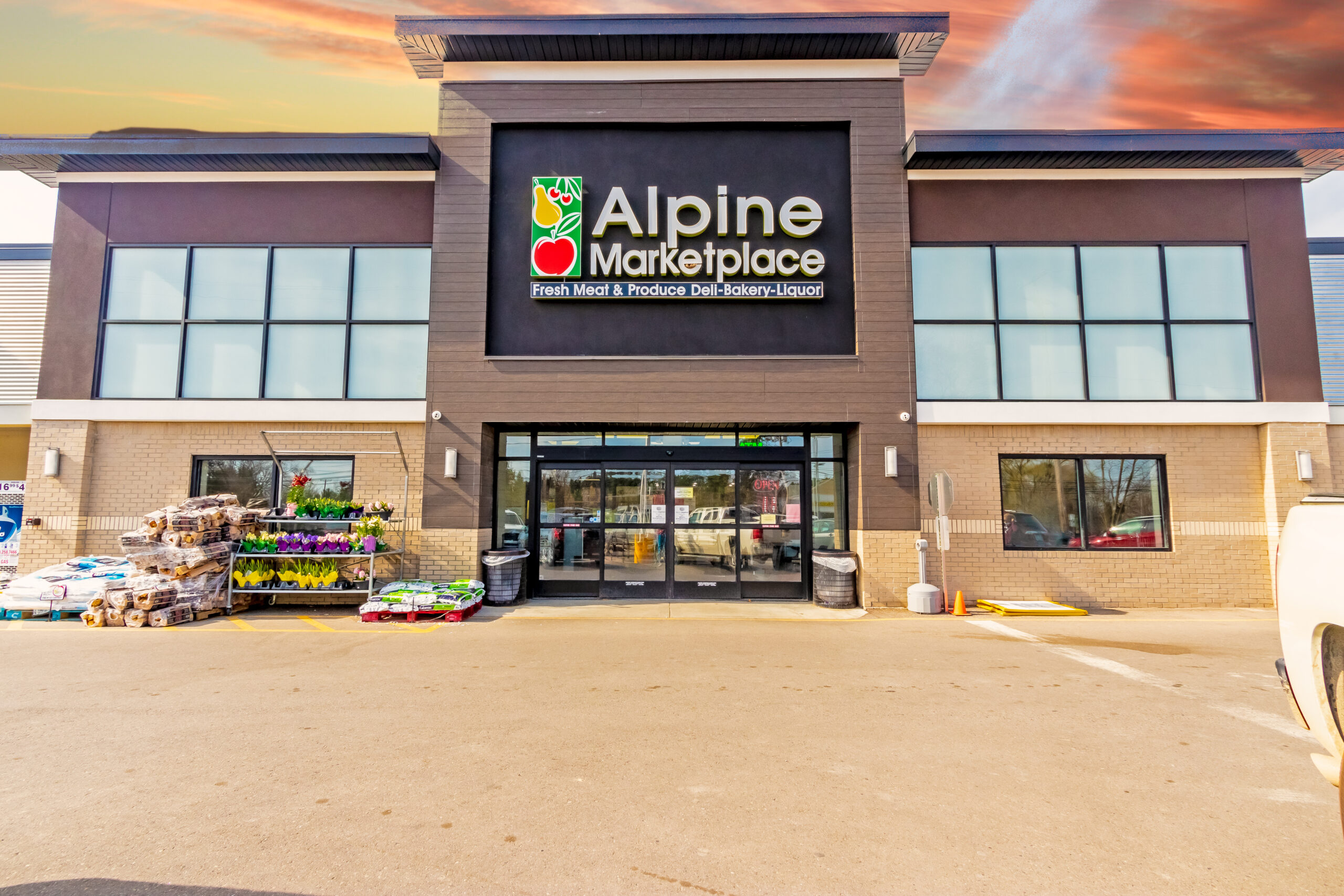 Alpine Market – Linden